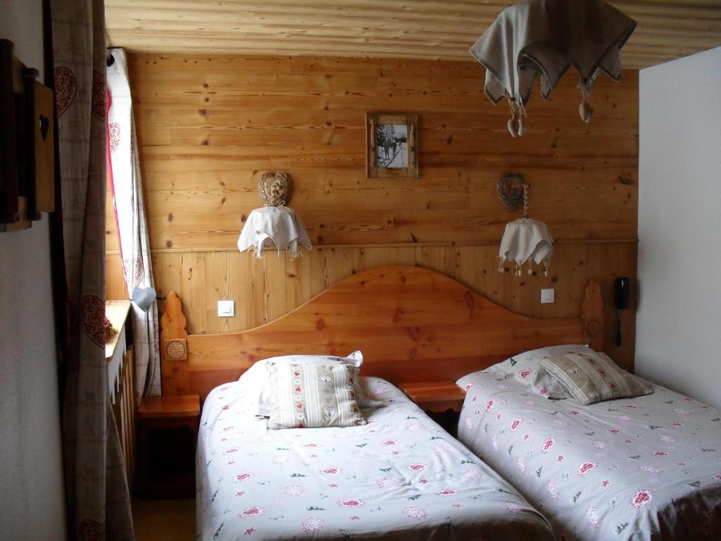 Hotel De La Poste Валуар Номер фото