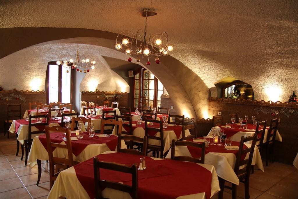 Hotel De La Poste Валуар Экстерьер фото